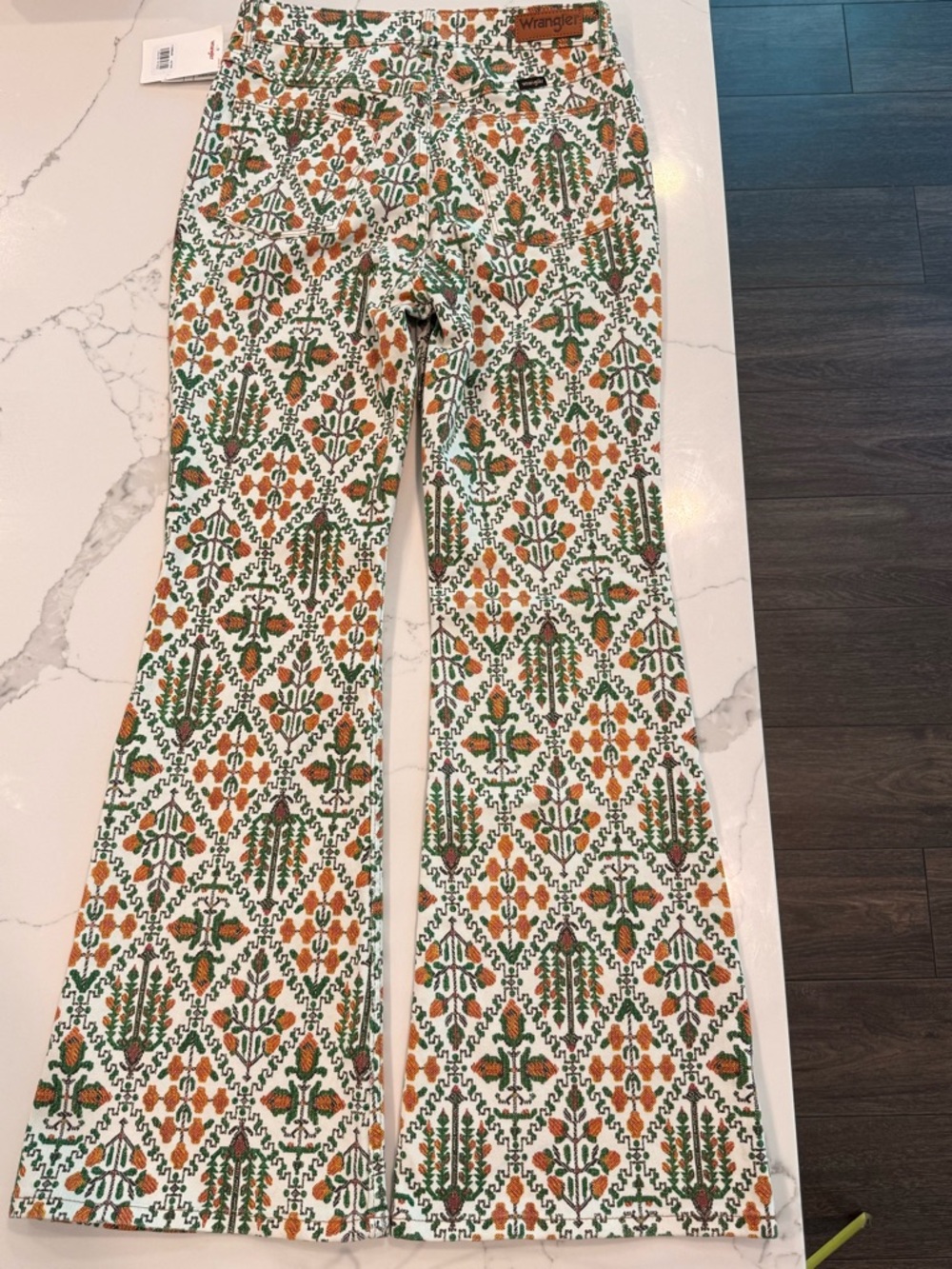 Wrangler High-Rise Fierce Flare Vibrant Printed Jeans in Green & Orange - Picture 5 of 10